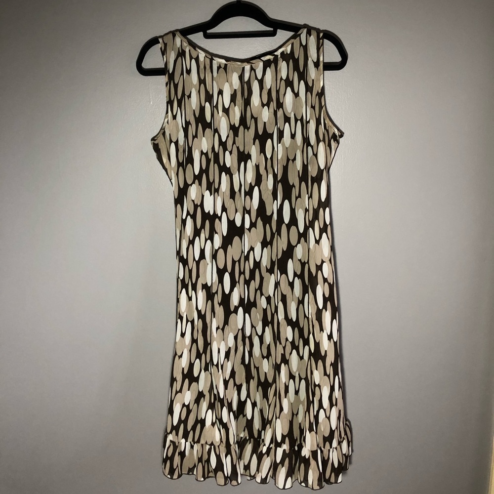 Brown patterned dress with Slip